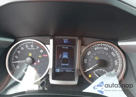 2021 Toyota Tacoma Double Cab/Sr/Sr5/Trd Sport/Trd Off Road/Trd Pro z USA, uszkodzony, nr VIN 3TMCZ5AN7MM383352